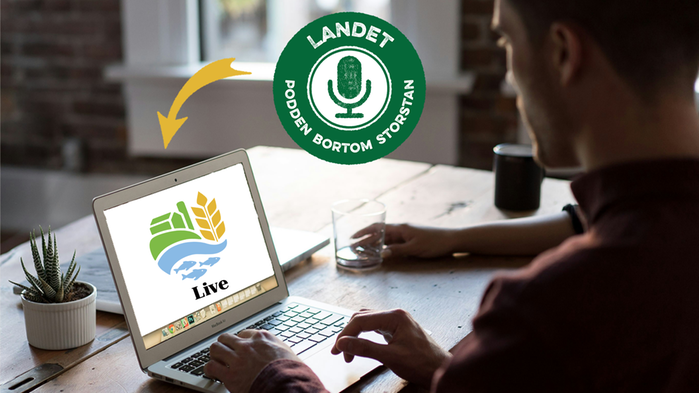 En man sitter fram för en dator. På datorns skärm syns Landsbygdsnätverkets logga och texten "Live". Ovan syns podden Landets logga med en pil mot skärmen.