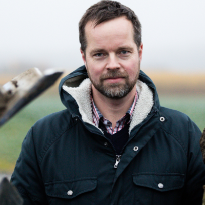 Jonas Engström Jadvi i mörkblå jacka utomhus